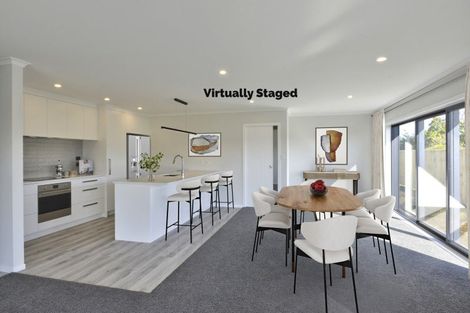 Photo of property in 14 Van Baarle Close, Carterton, 5713