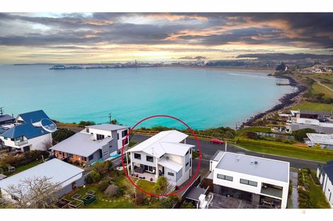 Photo of property in 10 Climie Terrace, Waimataitai, Timaru, 7910