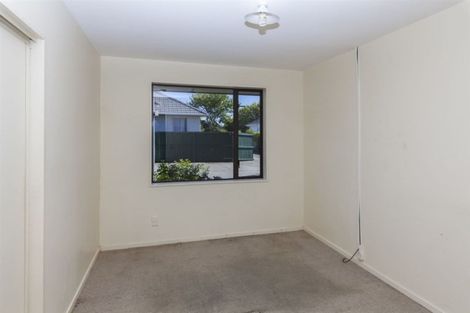 Photo of property in 1/6 Oakhurst Place, Russley, Christchurch, 8042