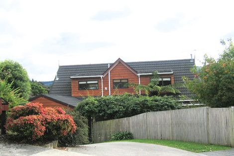 Photo of property in 6 Roman Close, Silverstream, Upper Hutt, 5019