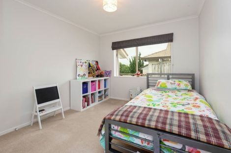 Photo of property in 1/19 Edendale Road, Somerville, Auckland, 2014