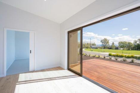 Photo of property in 38 Greenway Crescent, Hope, Richmond, 7020