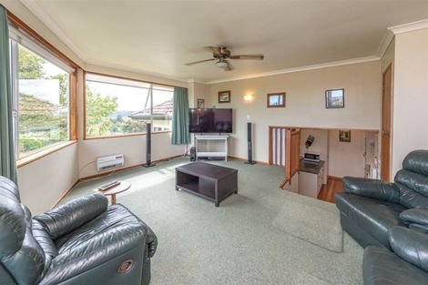 Photo of property in 27 Mount View Road, Bastia Hill, Whanganui, 4500
