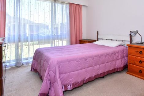 Photo of property in 2/38 Carruth Road, Papatoetoe, Auckland, 2025