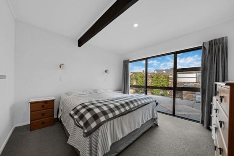 Photo of property in 49 Kurnell Drive, Botany Downs, Auckland, 2010