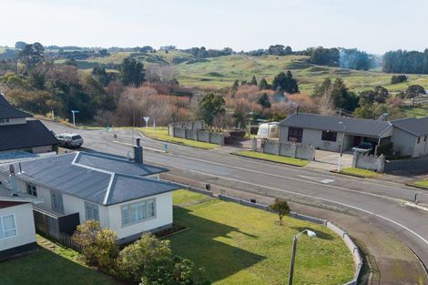 Photo of property in 20 George Street, Dannevirke, 4930