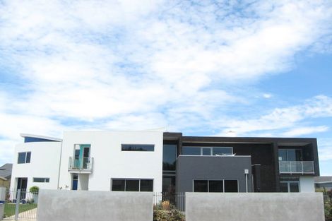 Photo of property in 5 Sandalwood Place, Waimairi Beach, Christchurch, 8083