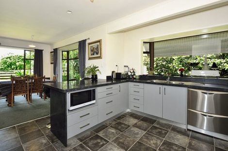 Photo of property in 13 Waingake Road, Manutuke, 4072