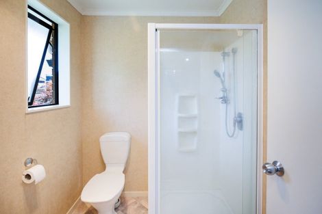 Photo of property in 10 Boston Parade, Kelvin Grove, Palmerston North, 4414