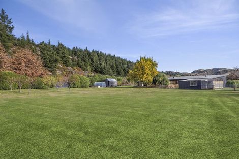 Photo of property in 2 Pisa Road, Luggate, Cromwell, 9383