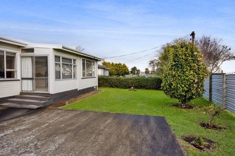 Photo of property in 1352 Devon Road, Brixton, Waitara, 4382