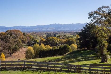 Photo of property in 252 Masterton Stronvar Road, Te Ore Ore, Masterton, 5890