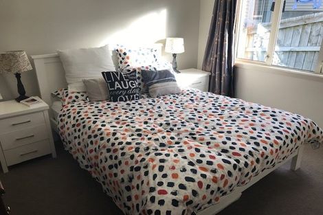 Photo of property in 4 Kaweka Close, Aotea, Porirua, 5024