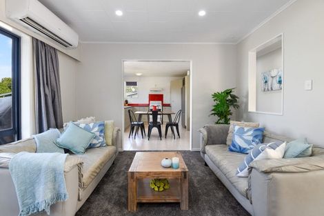 Photo of property in 22 Bay Grove, Pukehangi, Rotorua, 3015