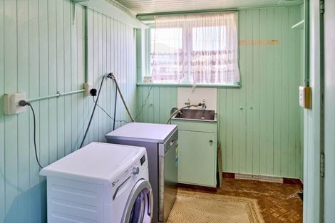 Photo of property in 72 Witako Street, Epuni, Lower Hutt, 5011