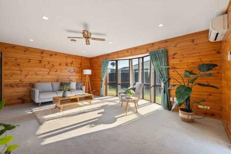 Photo of property in 39a Surfers Place, North New Brighton, Christchurch, 8083