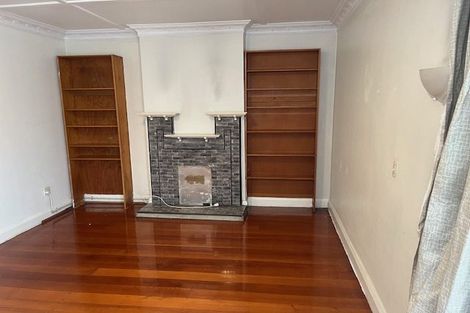 Photo of property in 9 Thompson Street, Mount Cook, Wellington, 6011