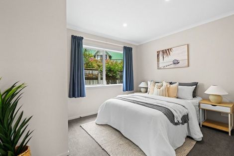 Photo of property in 77 Dublin Street, Martinborough, 5711