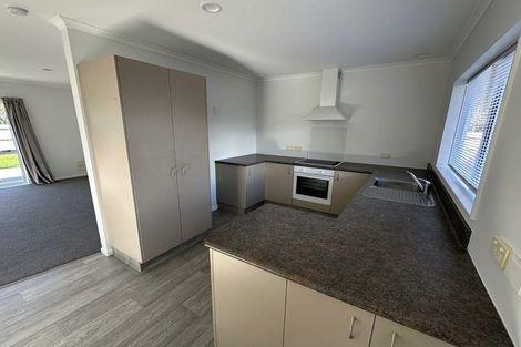 Photo of property in 369 Waihi Road, Normanby, Hawera, 4614