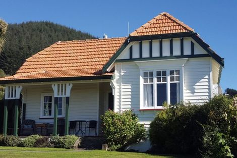 Photo of property in The Vines, 228 Point Bush Road, Waimate, 7979