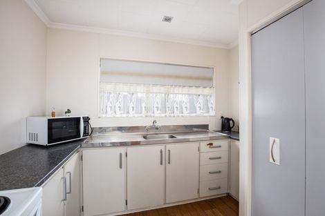 Photo of property in 345 Devon Street West, New Plymouth, 4310