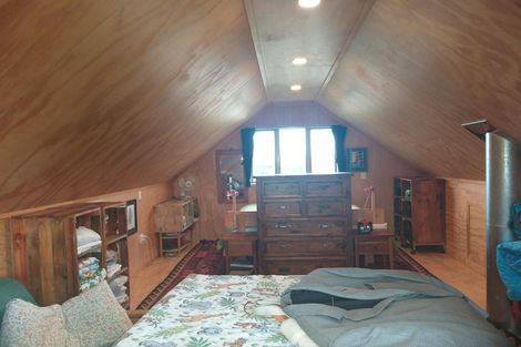 Photo of property in 25 Westside Road, Port Waikato, Tuakau, 2695