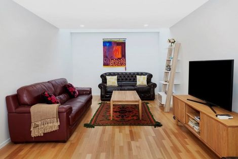 Photo of property in 10/388 Montreal Street, Christchurch Central, Christchurch, 8013