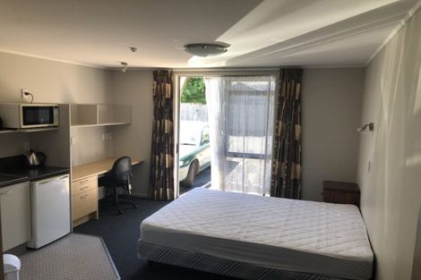 Photo of property in 931 Heaphy Terrace, Fairfield, Hamilton, 3214