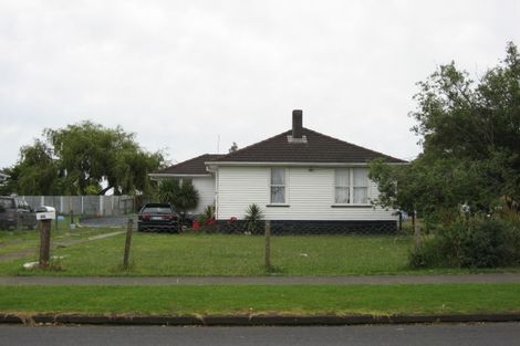 Photo of property in 48 Beatty Road, Pukekohe, 2120
