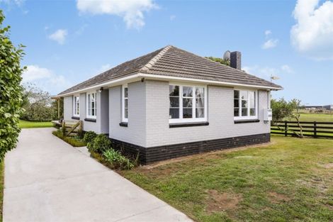 Photo of property in 104 Kaihau Road, Karioitahi, Waiuku, 2683