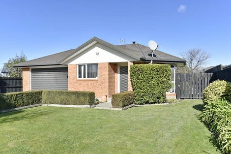 Photo of property in 39 Welsford Street, Woodend, 7610