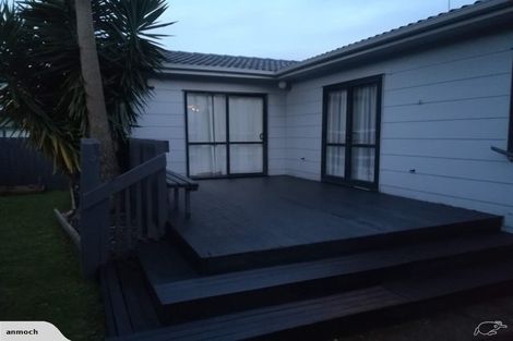 Photo of property in 2/111 Victoria Street, Onehunga, Auckland, 1061