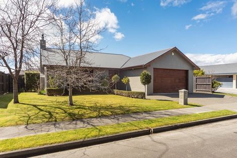 Photo of property in 44 Roberts Line, Kelvin Grove, Palmerston North, 4414