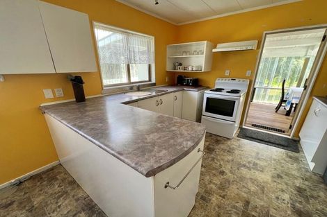 Photo of property in 730 Whangaruru North Road, Whangaruru, Hikurangi, 0184