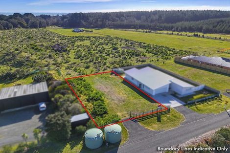 Photo of property in 15 Waitarere Rise Avenue, Waitarere Beach, Levin, 5510