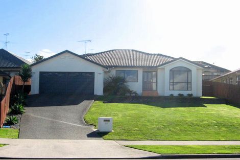 Photo of property in 27 Rathmar Drive, Manurewa, Auckland, 2105