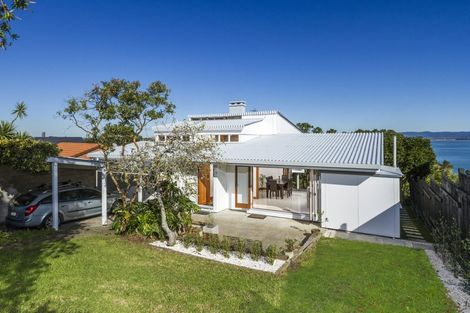 Photo of property in 16 Tizard Road, Birkenhead, Auckland, 0626