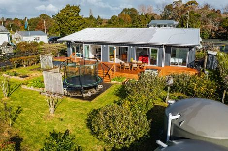 Photo of property in 962 Kahikatea Flat Road, Waitoki, Kaukapakapa, 0871