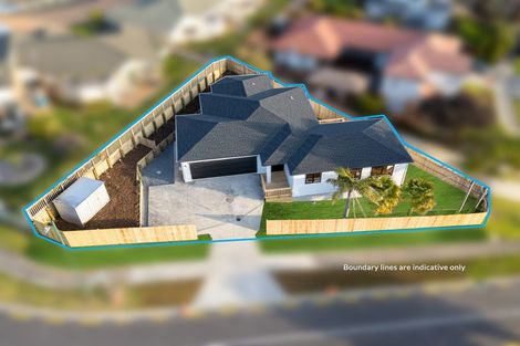 Photo of property in 18 Hercules Drive, Henderson, Auckland, 0612