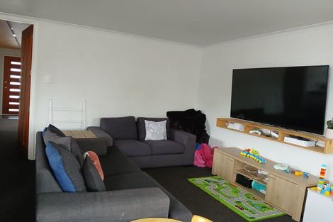 Photo of property in 571a Queen Street East, Levin, 5510