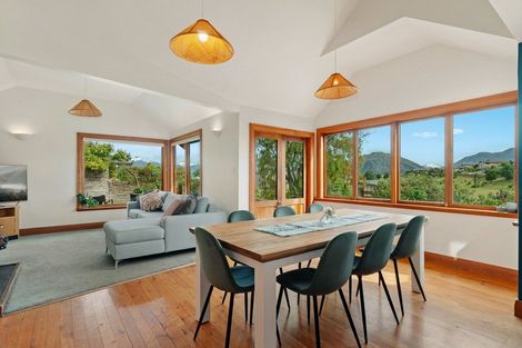 Photo of property in 7 Scaife Place, Wanaka, 9305