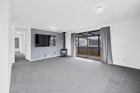 Photo of property in 34 Kowhai Street, Inglewood, 4330