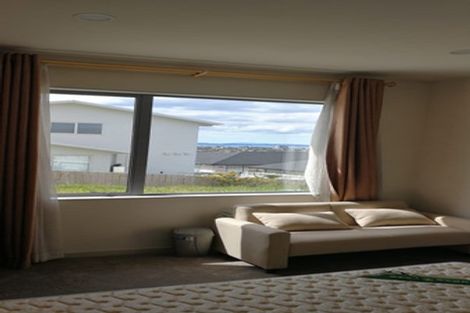 Photo of property in 18 Carpenter Lane, Silverdale, 0932