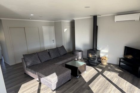 Photo of property in 44 Quinnat Street, Albert Town, Wanaka, 9305