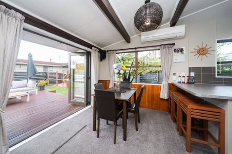 Photo of property in 1 Meads Place, Bulls, 4818