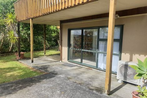 Photo of property in 38 Banyan Drive, Totara Heights, Auckland, 2105