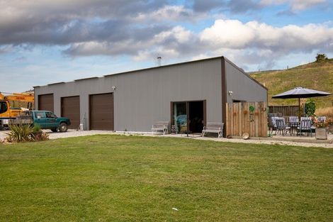 Photo of property in 326 Golden Road, Springvale, Alexandra, 9393