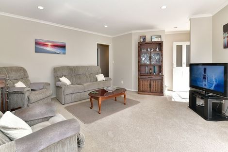Photo of property in 39 Elan Place, Stanmore Bay, Whangaparaoa, 0932