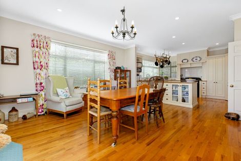 Photo of property in 18 Huia Street, Waikanae, 5036