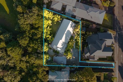 Photo of property in 58 Church Street, Devonport, Auckland, 0624